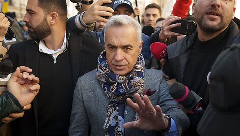Calinas Georgescu / Vadim Ghirda / AP