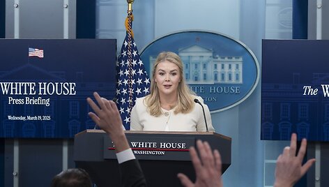 Baltųjų rūmų spaudos sekretorė Karoline Leavitt / Chris Kleponis / ZUMAPRESS.com