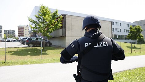 Policija / ERWIN SCHERIAU / AFP