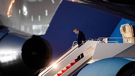 Donaldas Trumpas / AL DRAGO / Getty Images via AFP