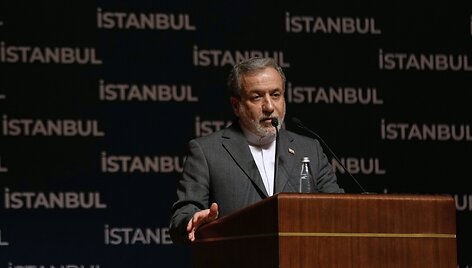 Abbasas Araghchi / Khalil Hamra / AP