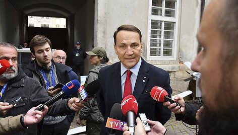 Radoslawas Sikorskis / Mykola Tys / AP