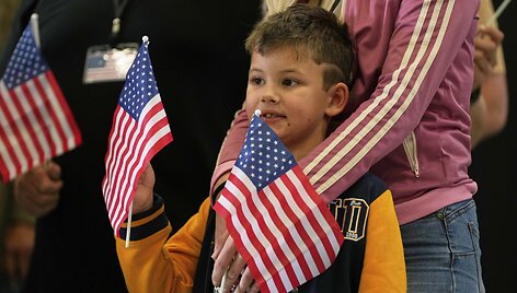 Julia Demaree Nikhinson / AP