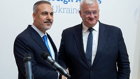 Andrijus Sybiha ir Hakanas Fidanas / HANDOUT / AFP