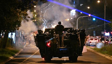 Protestai Serbijoje / ANDREJ ISAKOVIC / AFP