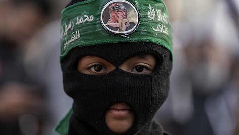 Kaukėtas palestiniečių grupuotės narys /  / AP