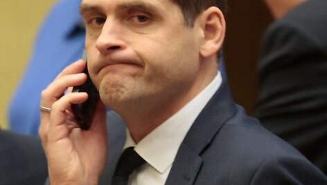 PETRAS MALUKAS / AFP