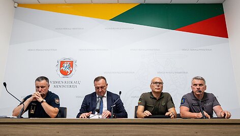 Į Lietuvą i&scaron; Baltarusijos pirmadienį įskrido dar vienas bepilotis orlaivis﻿ / Paulius Peleckis nuotr.