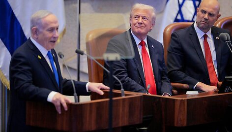 Benjaminas Netanyahu /  / AP