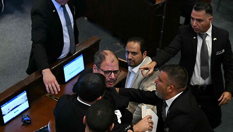 Parlamentaro i&scaron;varymas / SAUL LOEB / AFP