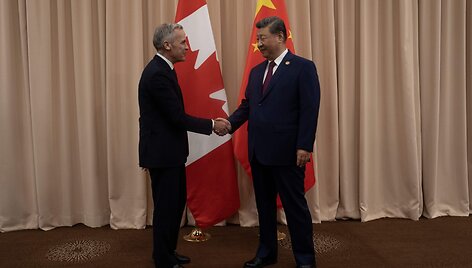 Pietų Korėjoje / Adrian Wyld / ZUMAPRESS.com