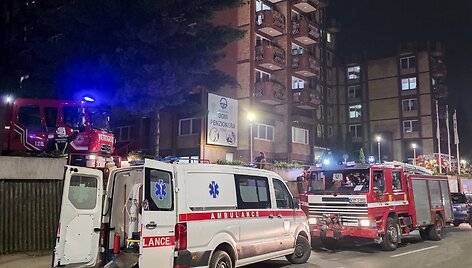 Gaisras Bosnijos senelių namuose /  / AP