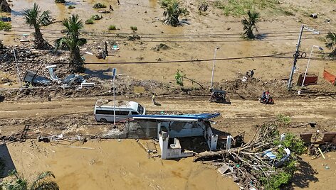Taifūno padariniai / JAM STA ROSA / AFP