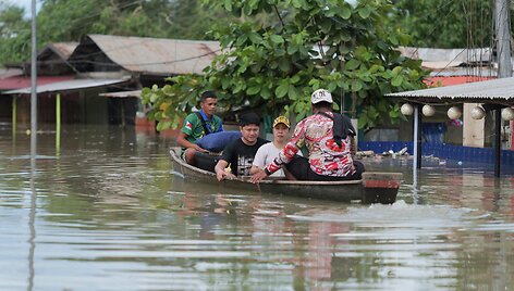JOHN DIMAIN / AFP