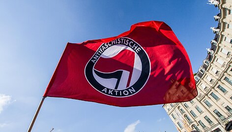 &bdquo;Antifa&ldquo; judėjimo vėliava / Sachelle Babbar / ZUMAPRESS.com
