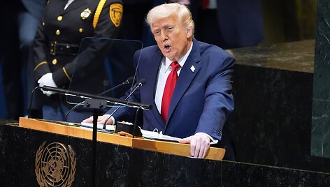  / AP