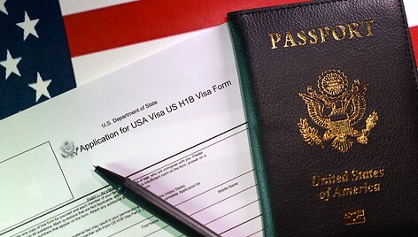 H-1B darbo viza / Dado Ruvic / REUTERS