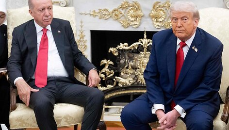 Recepas Tayyipas Erdoganas ir Donaldas Trumpas / SAUL LOEB / AFP