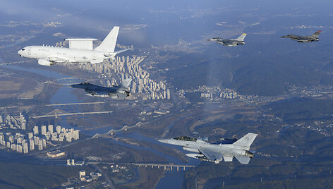 Pietų Korėjos / Defense Ministry / ZUMAPRESS.com