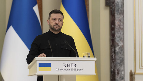 Volodymyras Zelenskis / Ukraine Presidency/Ukrainian Pre / ZUMAPRESS.com