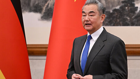 Wang Yi / Soeren Stache / dpa/picture-alliance