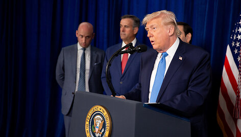 Donaldas Trumpas / Nicole Combea - Pool via CNP / picture alliance / Consolidated News Photos