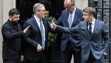 V. Zelenskis su britų / Martyn Wheatley / ZUMAPRESS.com