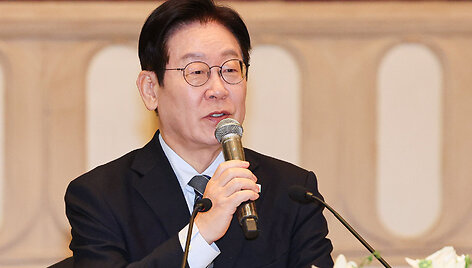 Lee Jae-myungas /  / AP