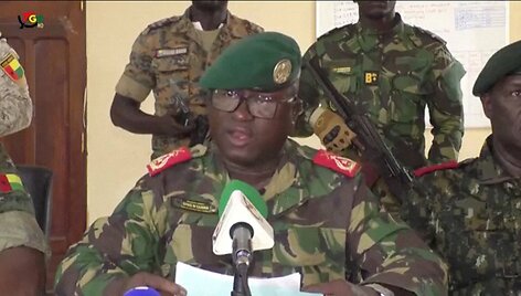 Perversmas Bisau Gvinėjoje / Televisao da Guine-Bissau / via REUTERS