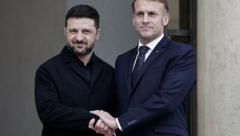 STEPHANE DE SAKUTIN / AFP