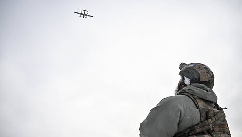Ukrainos karys paleidžia droną / Dmytro Smolienko/Ukrinfor/SIPA / Dmytro Smolienko/Ukrinfor/SIPA