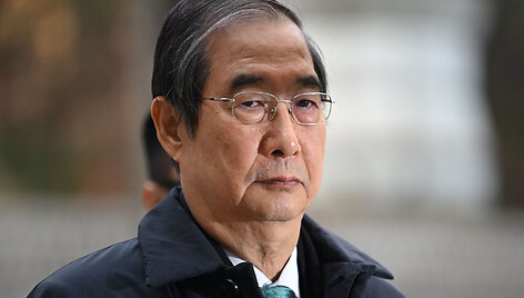 Han Duck-soo / JUNG YEON-JE / AFP
