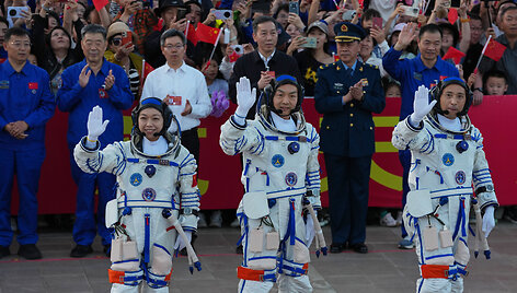 Kinijos astronautai /  / AP