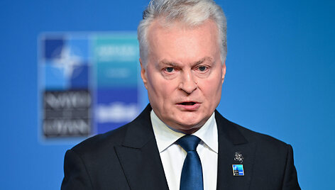 Prezidentas Gitanas Nausėda NATO vir&scaron;ūnių susitikime Ankaroje / ALEXIS JUMEAU / AFP