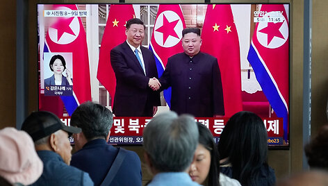 Xi Jinpingas ir Kim Jong Unas /  / AP