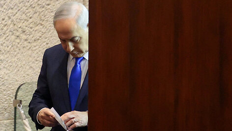 Benjaminas Netanyahu / Ronen Zvulun / REUTERS