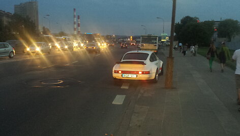 Porsche ant &scaron;aligatvio