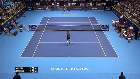 VIDEO kadras: Tommy Robredo gražus taškas Valensijos finale