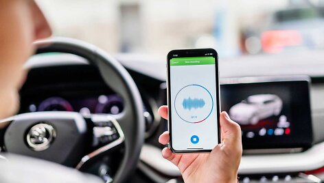 &bdquo;&Scaron;koda Sound Analyser&ldquo; programėlė