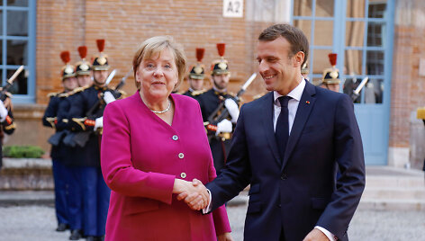 A.ngela Merkel ir Emmanuelis Macronas