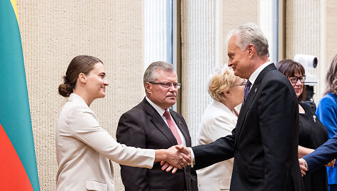 Radvilė Morkūnaitė - Mikulėnienė, Raimondas &Scaron;ukys, Gitanas Nausėda