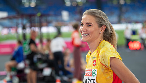 Airinė Palšytė