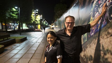 Andreas M&uuml;ller‑Pohle ir  Jhoane Baterna-Pate&ntilde;a