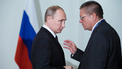 Vladimiras Putinas ir Aleksejus Uliukajevas 2016 metais