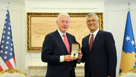 Billas Clintonas ir Hashimas Thaci