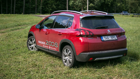 Atnaujintas „Peugeot 2008“