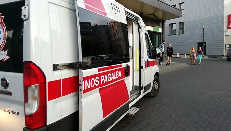 Naktinis pasivažinėjimas su Kauno policijos pareigūnais