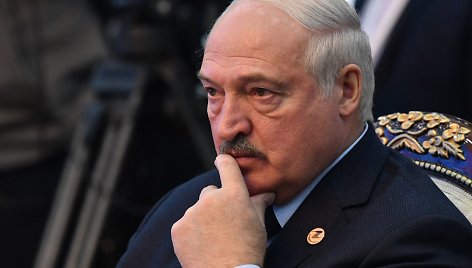 A.Lukašenka Zimbabvėje: sankcijos yra paslėptas „palaiminimas“