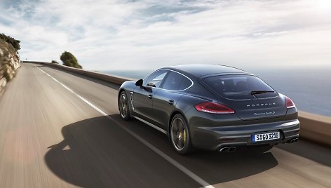 „Porsche Panamera Turbo S“