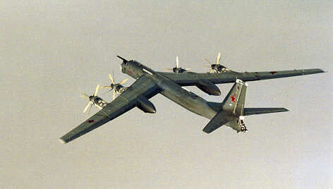 Tu-95